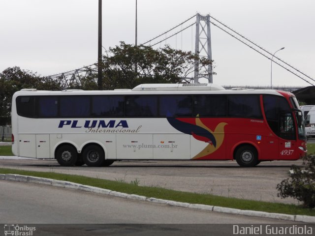 Pluma Conforto e Turismo 4937 na cidade de Florianópolis, Santa Catarina, Brasil, por Daniel Guardiola. Número da foto: #1914706.