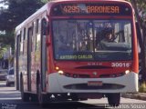 Expresso Luziense > Territorial Com. Part. e Empreendimentos 30016 na cidade de Santa Luzia, Minas Gerais, Brasil, por Luiz Carlos Souza. Número da foto: #1917149.