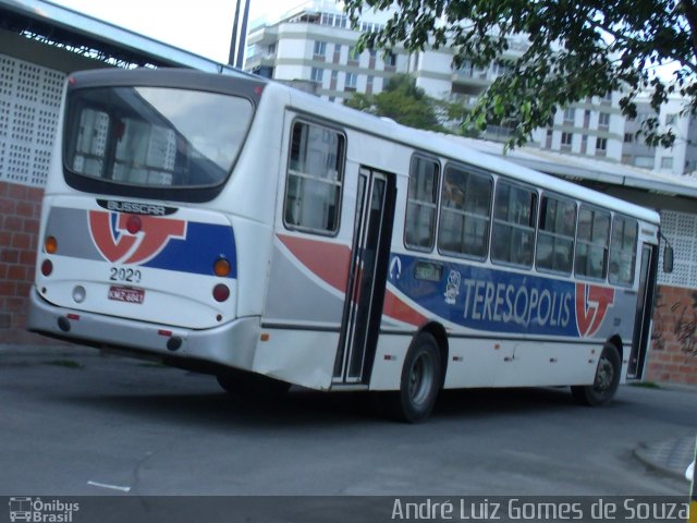 Viação Teresópolis 2020 na cidade de Teresópolis, Rio de Janeiro, Brasil, por André Luiz Gomes de Souza. Número da foto: #1919136.