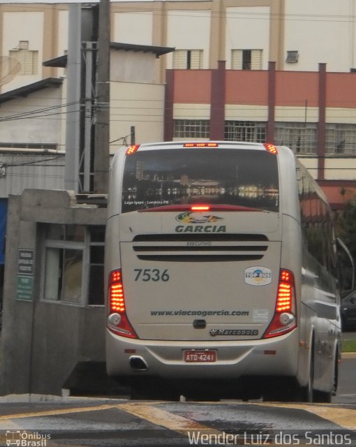 Viação Garcia 7536 na cidade de Londrina, Paraná, Brasil, por Wender Luiz dos Santos. Número da foto: #1920454.