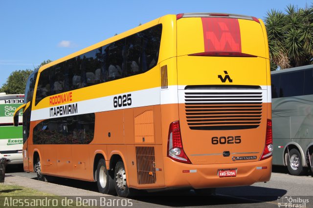 Viação Itapemirim 6025 na cidade de Curitiba, Paraná, Brasil, por Alessandro de Bem Barros. Número da foto: #1922975.