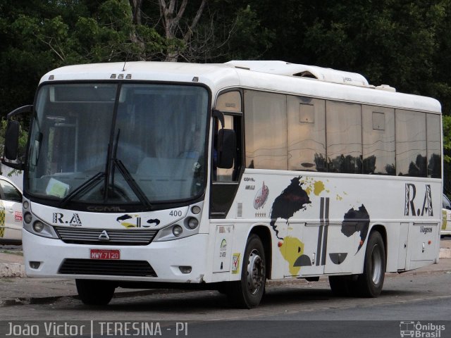 R.A. Viagens 400 na cidade de Teresina, Piauí, Brasil, por João Victor. Número da foto: #1923420.