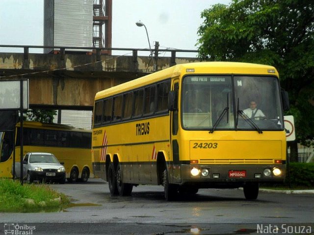 Viação Itapemirim 24203 na cidade de Vitória, Espírito Santo, Brasil, por Natã  Souza. Número da foto: #1934285.
