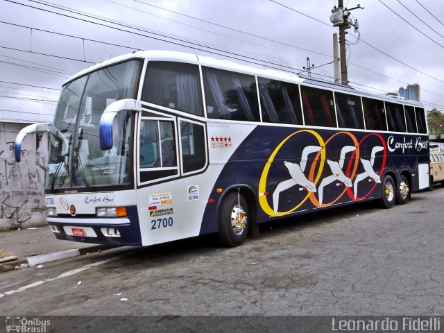 Confort Bus Viagens e Turismo 2700 na cidade de São Paulo, São Paulo, Brasil, por Leonardo Fidelli. ID da foto: 1933860.