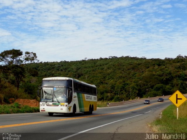 Empresa Gontijo de Transportes 15525 na cidade de Caeté, Minas Gerais, Brasil, por Júlio  Mandelli. Número da foto: #1937009.
