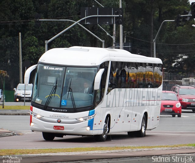 Auto Viação Catarinense 3349 na cidade de Curitiba, Paraná, Brasil, por Sidnei Machado Strujak. ID da foto: 1938311.