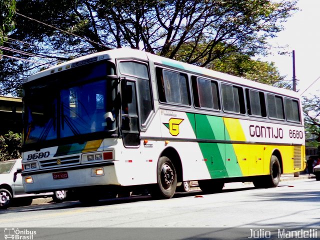 Empresa Gontijo de Transportes 8680 na cidade de Belo Horizonte, Minas Gerais, Brasil, por Júlio  Mandelli. ID da foto: 1941232.