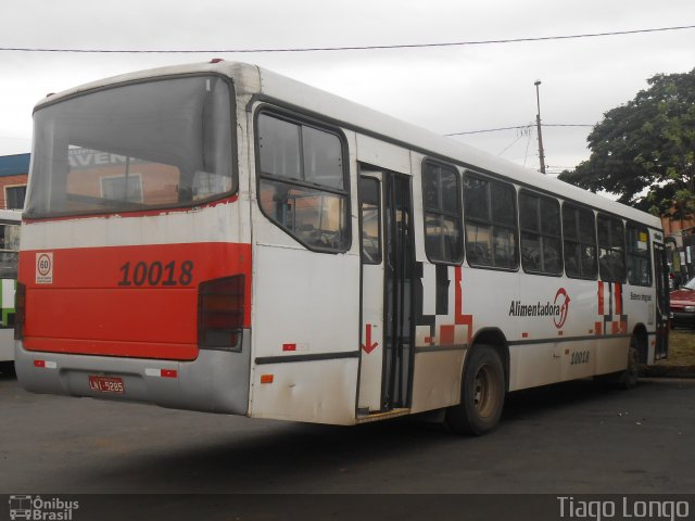 Sigma Transportes Coletivos 10018 na cidade de Piracicaba, São Paulo, Brasil, por Tiago Longo. Número da foto: #1940138.