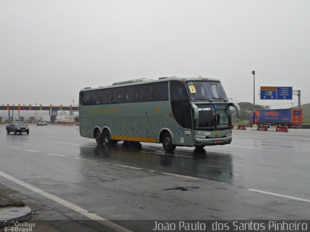 Viação Itapemirim 225 na cidade de Jacareí, São Paulo, Brasil, por João Paulo  dos Santos Pinheiro. ID da foto: 1944609.