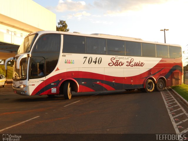 Expresso São Luiz 7040 na cidade de Jataí, Goiás, Brasil, por Stefano  Rodrigues dos Santos. Número da foto: #1953589.