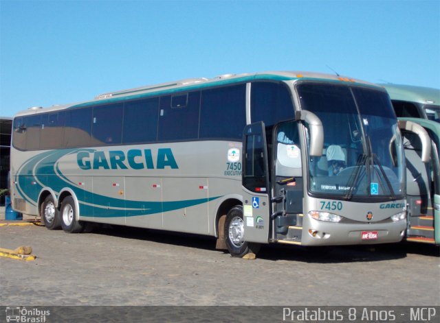 Viação Garcia 7450 na cidade de Londrina, Paraná, Brasil, por Cristiano Soares da Silva. Número da foto: #1955874.