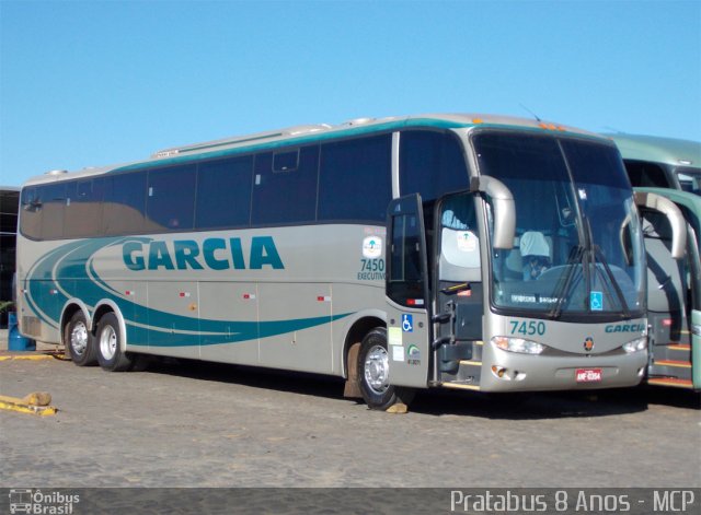 Viação Garcia 7450 na cidade de Londrina, Paraná, Brasil, por Cristiano Soares da Silva. ID da foto: 1955874.