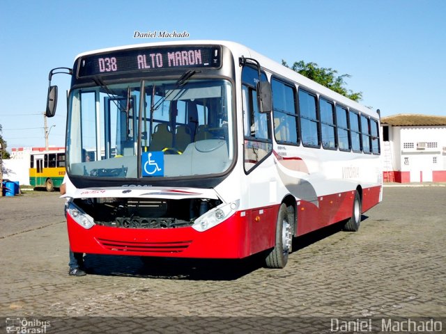 Viação Vitória 8054 na cidade de Vitória da Conquista, Bahia, Brasil, por Daniel  Machado. Número da foto: #1901481.