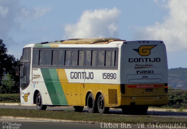 Empresa Gontijo de Transportes 15890 na cidade de Vitória da Conquista, Bahia, Brasil, por Cleber Bus. ID da foto: 1901176.