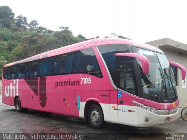 UTIL - União Transporte Interestadual de Luxo 7105 na cidade de Santos, São Paulo, Brasil, por Matheus  Scheguschewsky. Número da foto: #1902597.