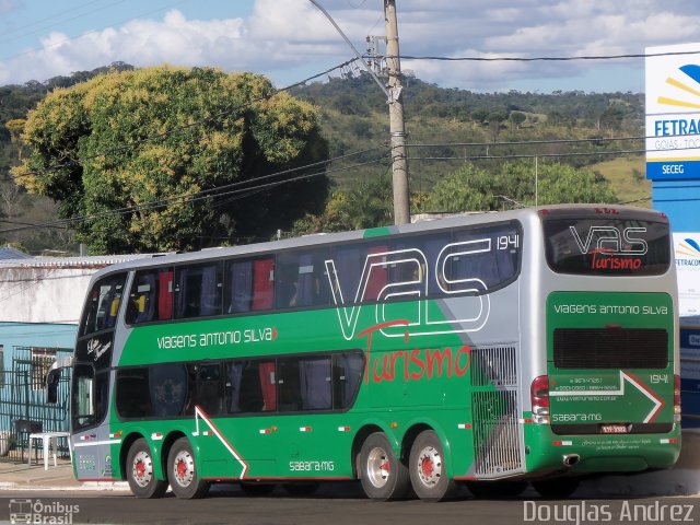 Viagens Antônio Silva 1941 na cidade de Trindade, Goiás, Brasil, por Douglas Andrez. Número da foto: #1903998.