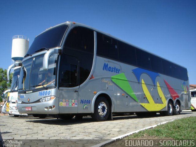 Master Turismo 16000 na cidade de Cachoeira Paulista, São Paulo, Brasil, por EDUARDO - SOROCABUS. ID da foto: 1908741.