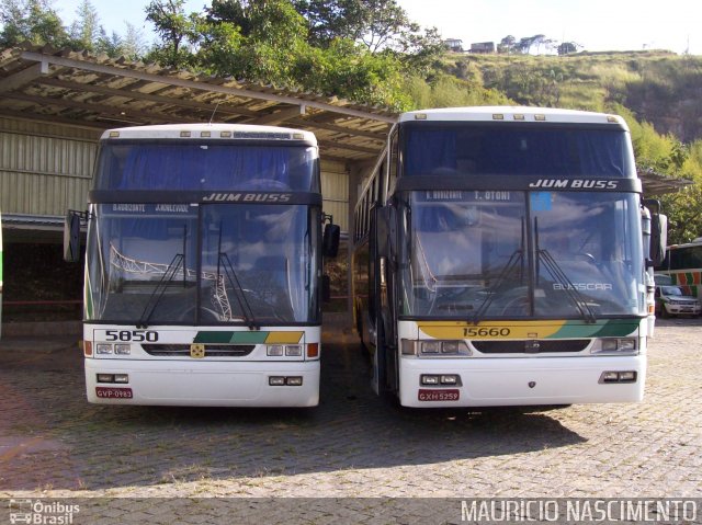 Empresa Gontijo de Transportes 15660 na cidade de Belo Horizonte, Minas Gerais, Brasil, por Maurício Nascimento. Número da foto: #1910301.