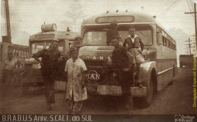 Ônibus Particulares 8 na cidade de São Caetano do Sul, São Paulo, Brasil, por Reginaldo Gas. ID da foto: 1958470.