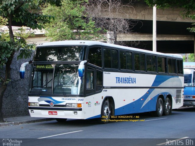 Transdenia Turismo 700 na cidade de Belo Horizonte, Minas Gerais, Brasil, por Jones Bh. ID da foto: 1980356.