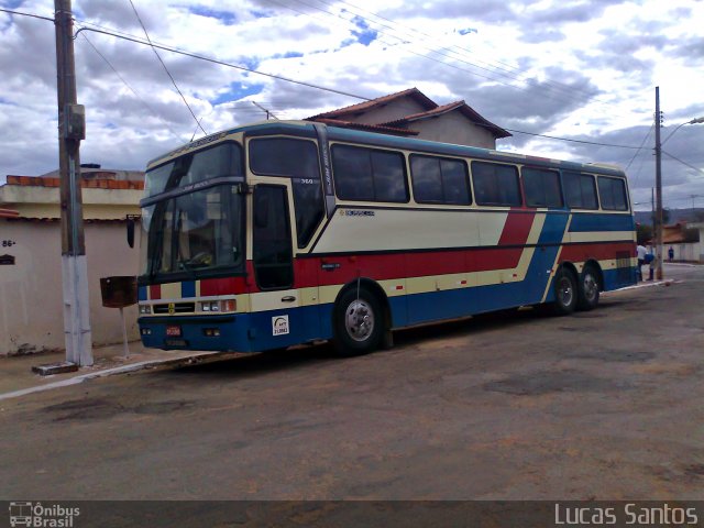 Lúcio Turismo 5880 na cidade de Claro dos Poções, Minas Gerais, Brasil, por Lucas Santos. Número da foto: #1982210.