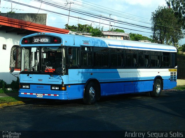 Travisa Herediana HB 2226 na cidade de Heredia, Heredia, Costa Rica, por Andrey Segura Solís. Número da foto: #1985476.