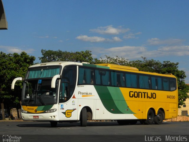 Empresa Gontijo de Transportes 14030 na cidade de Montes Claros, Minas Gerais, Brasil, por Lucas  Mendes. Número da foto: #1987946.