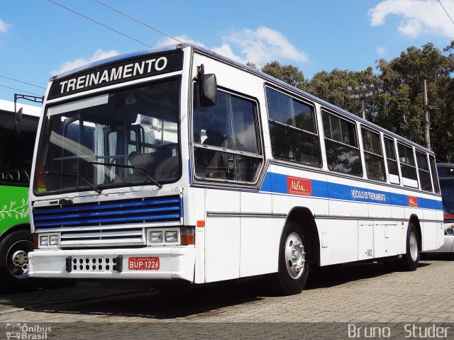 Metra - Sistema Metropolitano de Transporte 042 na cidade de São Bernardo do Campo, São Paulo, Brasil, por Bruno   Studer. ID da foto: 1986036.