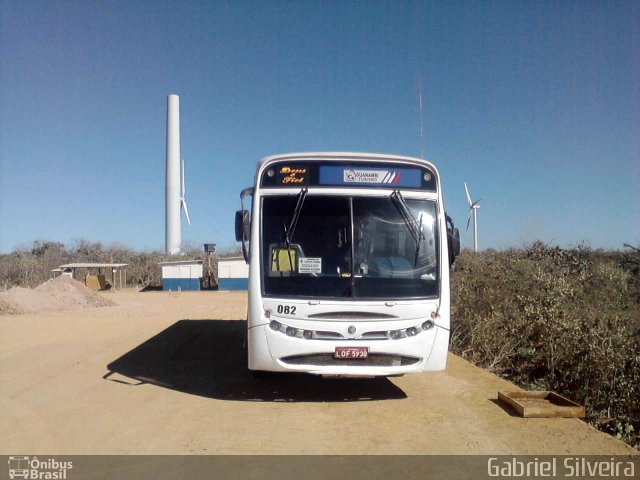 Ônibus Particulares 082 na cidade de Caetité, Bahia, Brasil, por Gabriel Silveira. ID da foto: 1991731.