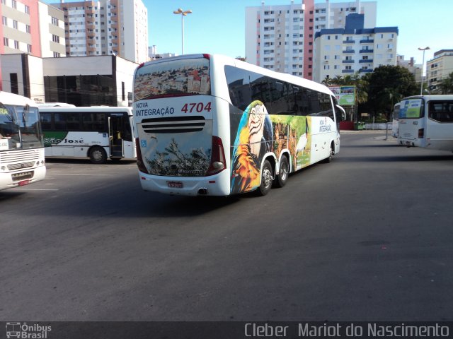 Viação Nova Integração 4704 na cidade de Criciúma, Santa Catarina, Brasil, por Cleber  Mariot do Nascimento. ID da foto: 1991738.