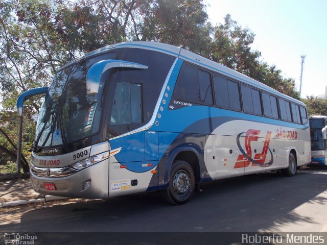 São João Turismo 5000 na cidade de Marília, São Paulo, Brasil, por Roberto Mendes. Número da foto: #1991716.