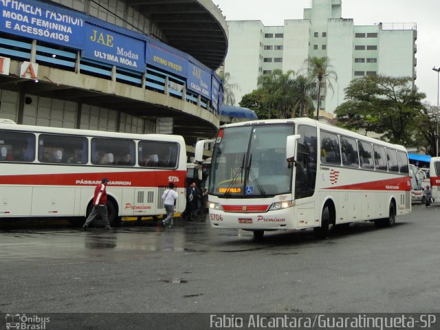 Empresa de Ônibus Pássaro Marron 5706 na cidade de Aparecida, São Paulo, Brasil, por Fabio Alcantara. Número da foto: #1994892.