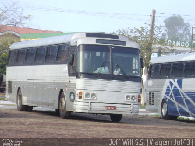 Ônibus Particulares 7333 na cidade de Coroatá, Maranhão, Brasil, por Jefferson Willian da Silva de Sousa. ID da foto: 1996440.