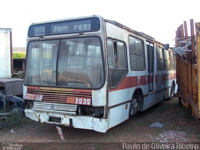 Sucata e Desmanches 5232 na cidade de Leme, São Paulo, Brasil, por Paulo de Oliveira Ribeiro. ID da foto: 1999503.