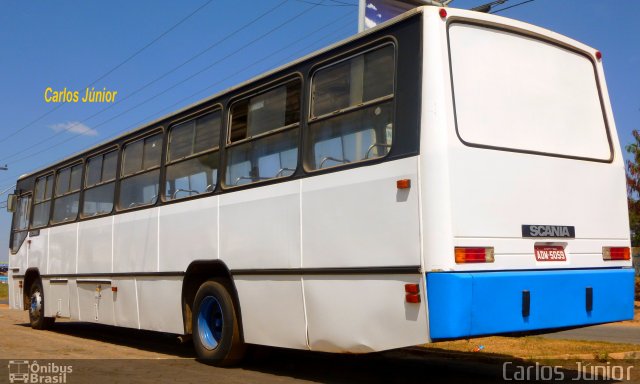 Ônibus Particulares ADW5059 na cidade de Goiânia, Goiás, Brasil, por Carlos Júnior. ID da foto: 1999156.