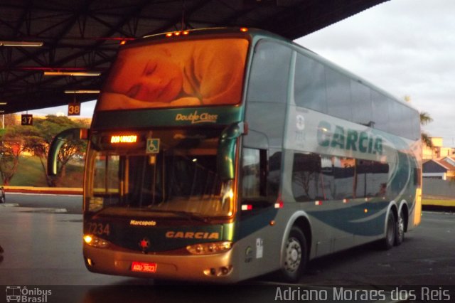 Viação Garcia 7234 na cidade de Londrina, Paraná, Brasil, por Adriano Moraes dos Reis. Número da foto: #2000925.