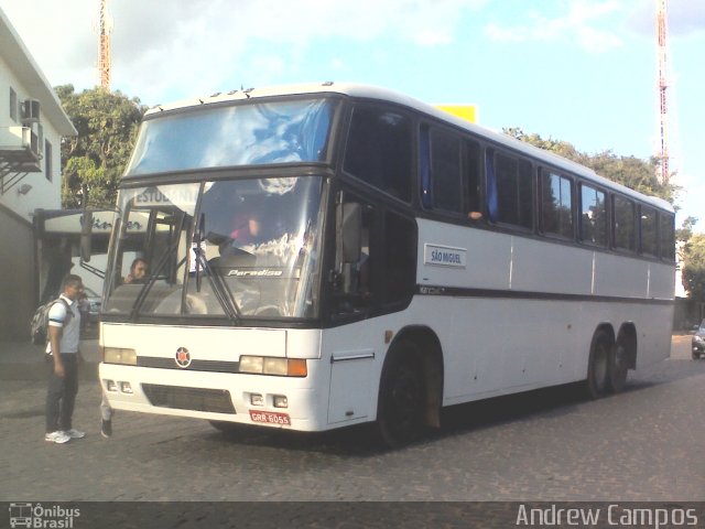 São Miguel Turismo 6055 na cidade de Pirapora, Minas Gerais, Brasil, por Andrew Campos. Número da foto: #2002486.