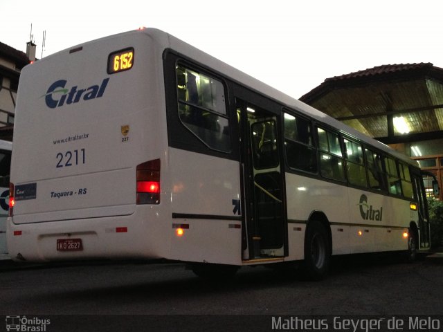 Citral Transporte e Turismo 2211 na cidade de Gramado, Rio Grande do Sul, Brasil, por Matheus  Geyger de Melo. ID da foto: 2003455.