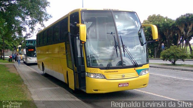 Viação Itapemirim 9705 na cidade de Curitiba, Paraná, Brasil, por Reginaldo Levinski da Silva. Número da foto: #2003171.