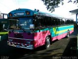 Transportes Ojo de Agua HB 1331 na cidade de Flores, Heredia, Costa Rica, por Andrey Segura Solís. Número da foto: #2009409.