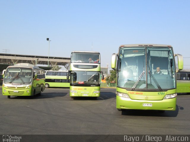 TurBus 1751 na cidade de , por Diego Alarcon. Número da foto: #2012660.