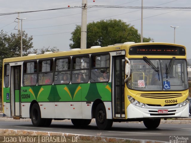 Viplan - Viação Planalto 133094 na cidade de Brasília, Distrito Federal, Brasil, por João Victor. ID da foto: 2012656.