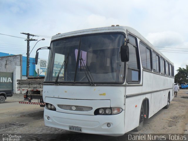Ônibus Particulares  na cidade de Maceió, Alagoas, Brasil, por Daniel Nunes Tobias. Número da foto: #2013626.