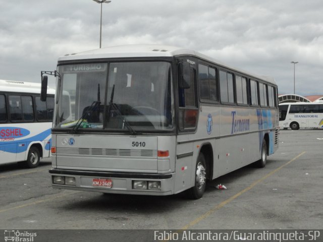 Transportadora Turística Tecnovan 5010 na cidade de Aparecida, São Paulo, Brasil, por Fabio Alcantara. ID da foto: 2013705.