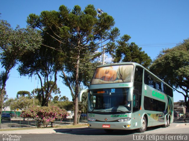 Viação Garcia 7174 na cidade de Curitiba, Paraná, Brasil, por Luiz Felipe Ferreira. ID da foto: 2014697.