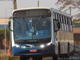 Ônibus Particulares 9711 na cidade de Rio Verde, Goiás, Brasil, por Deoclismar Vieira. Número da foto: #:id.