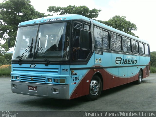 Expresso Ribeiro 2500 na cidade de Montes Claros, Minas Gerais, Brasil, por Josimar Vieira. Número da foto: #2016499.