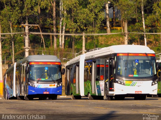 Metra - Sistema Metropolitano de Transporte 8167 na cidade de São Bernardo do Campo, São Paulo, Brasil, por Anderson Cristian. ID da foto: 2017228.