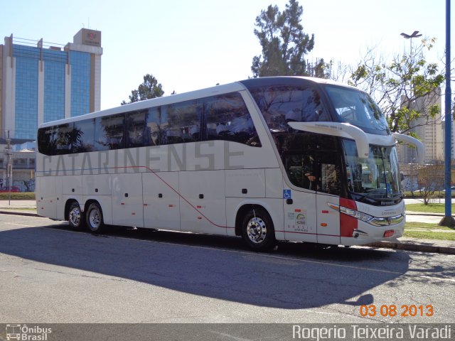 Auto Viação Catarinense 3379 na cidade de Curitiba, Paraná, Brasil, por Rogério Teixeira Varadi. Número da foto: #2018104.