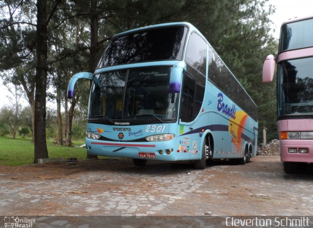 Brandli Turismo 2301 na cidade de Santa Maria, Rio Grande do Sul, Brasil, por Cleverton Schmitt. Número da foto: #1962760.